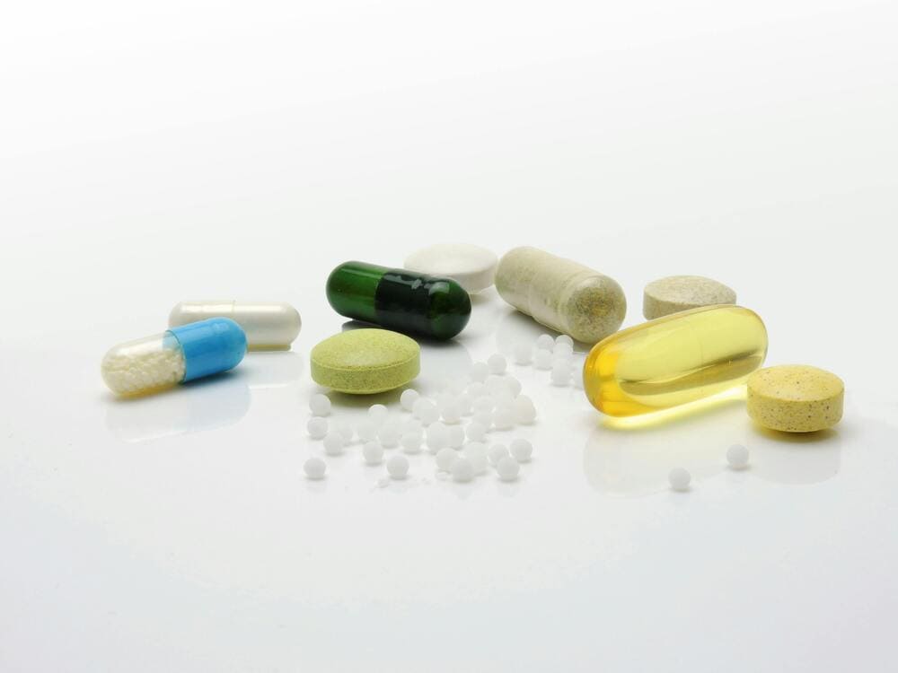 Close-up van Anavar tabletten die vaak gebruikt worden tijdens een anavar kuur.